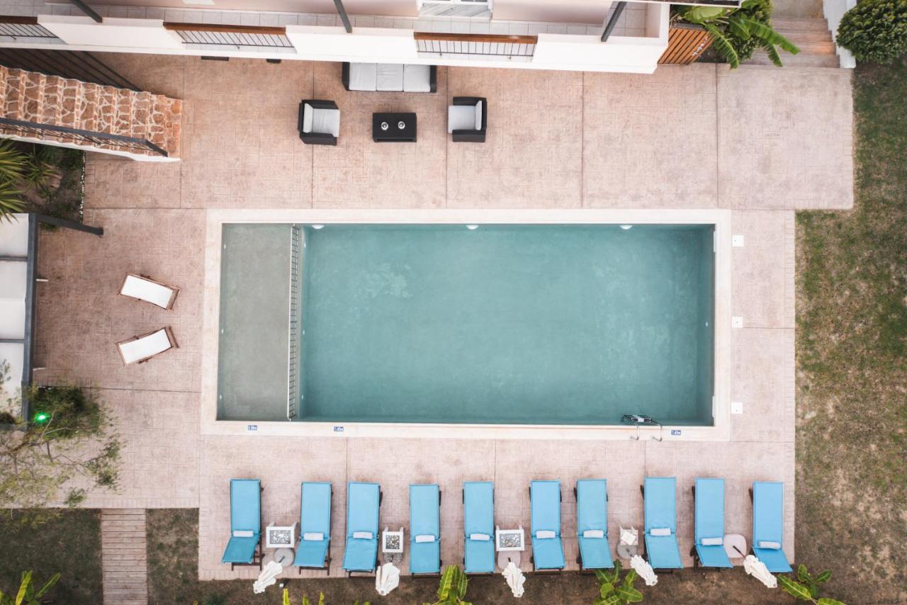 Bruma Luxury Residence Mouzakion  Exterior photo