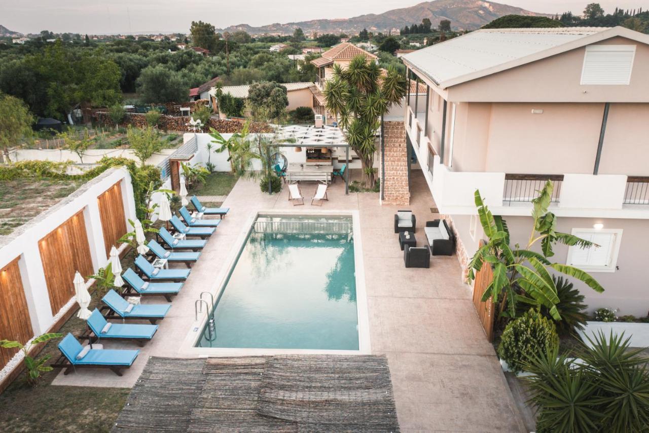 Bruma Luxury Residence Mouzakion  Exterior photo